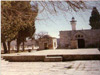 المسجد الأقصى المبارك - مصطبة البراق وعلى طرفها الجنوبي الشرقي سبيل باب المغاربة